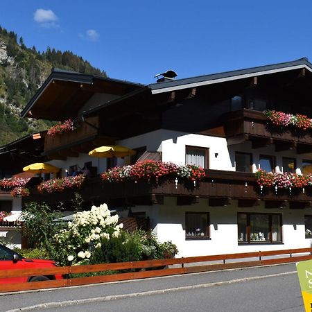 Pension Und Appartement Weinschreiber Rauris Dış mekan fotoğraf