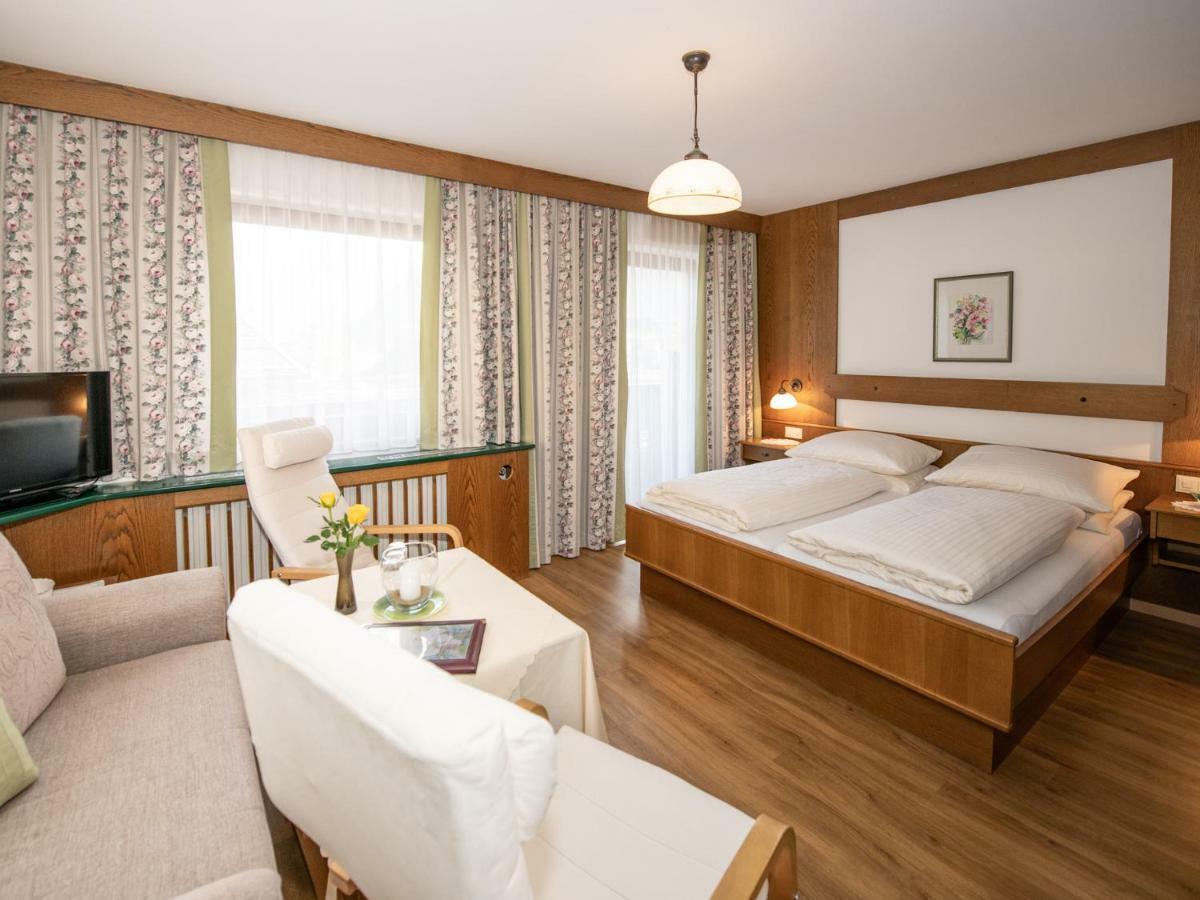 Pension Und Appartement Weinschreiber Rauris Dış mekan fotoğraf